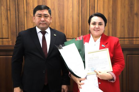 АУДАН ӘКІМІ VIII ШАҚЫРЫЛЫМ ДЕПУТАТТАРЫМЕН КЕЗДЕСТІ