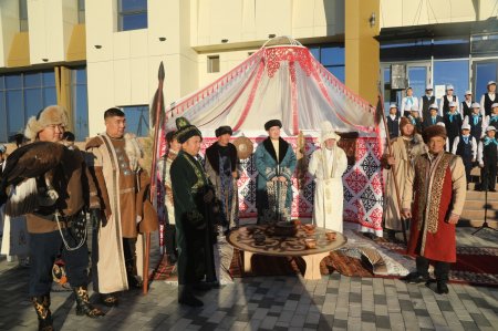 САРТАЙ БАТЫРДЫҢ 315 ЖЫЛДЫҒЫНА АРНАЛҒАН МЕРЕЙТОЙЛЫҚ ІС-ШАРАЛАР БАСТАЛДЫ